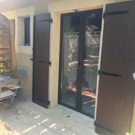 Gasthuis Les Hauts De Frisella