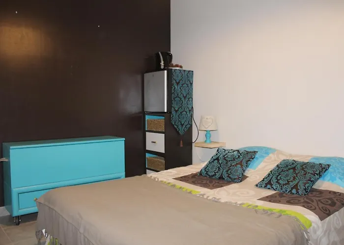 Les Hauts De Frisella 3*