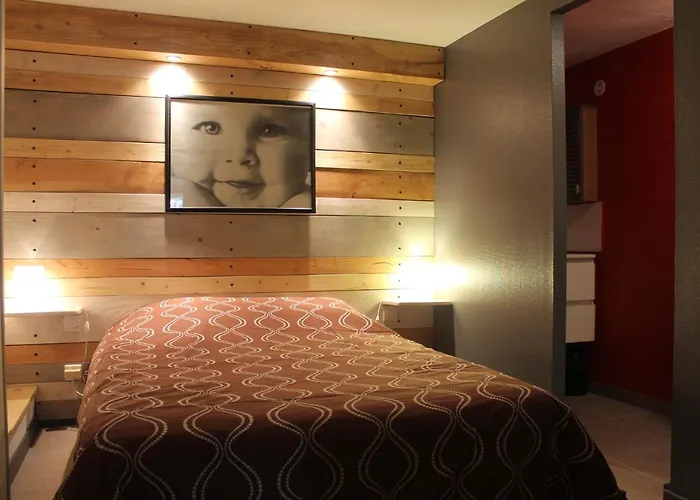 Pensjonat Les Hauts De Frisella 3*