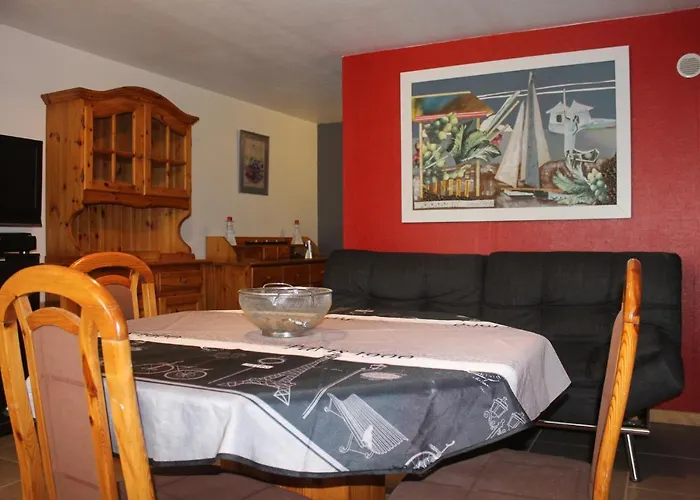 Les Hauts De Frisella 3*